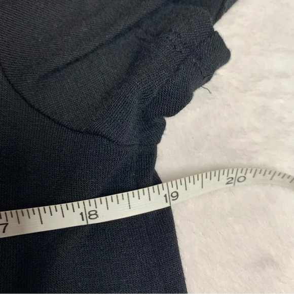 Express one eleven black top size small deep mesh v front and back - Picture 5 of 9